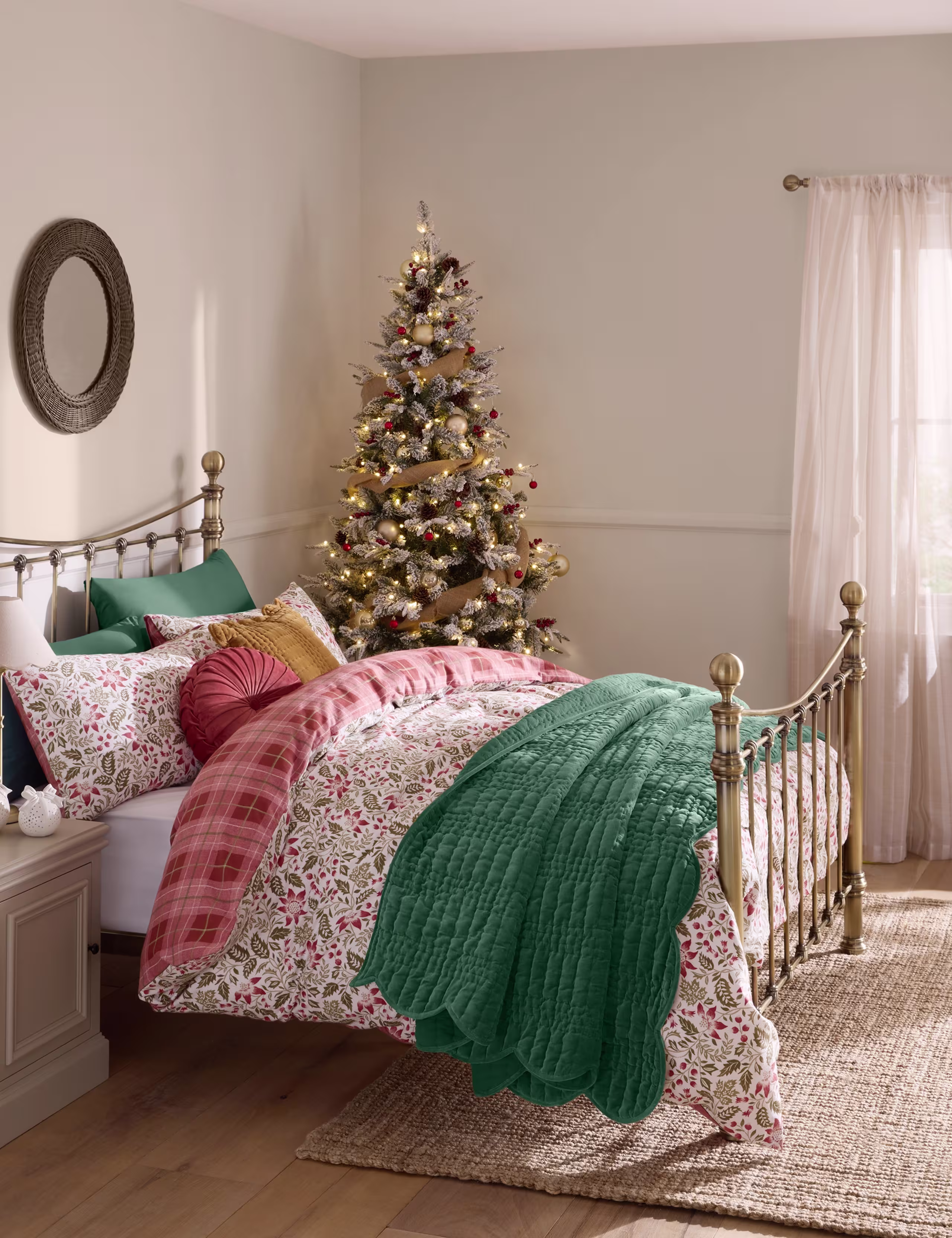 Pure Cotton Astley Floral Christmas Bedding Set